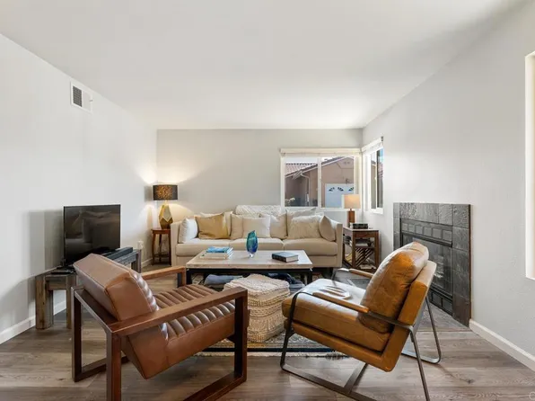 31909 Del Cielo Este Unit 7, Bonsall, CA 92003