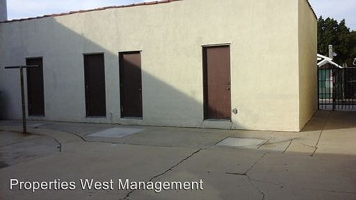 2nd image of 764 W 14th St