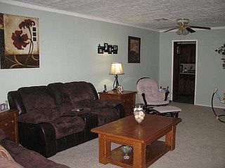 4th image of 412 NW 19th St
