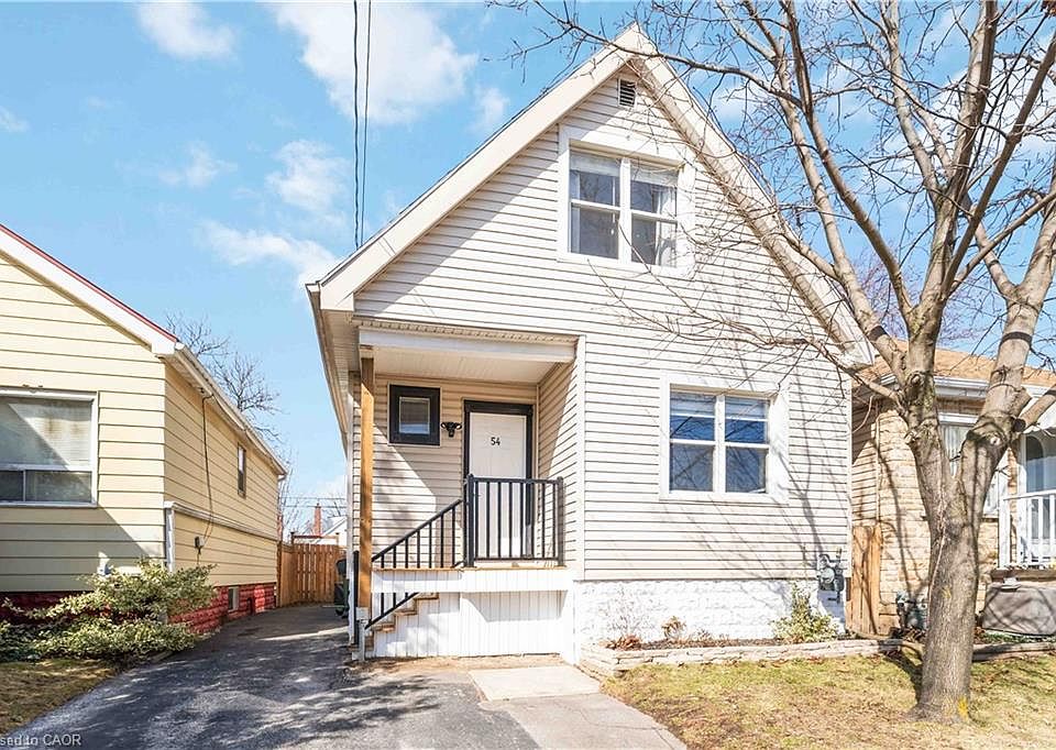 1st image of 54 Weir St S