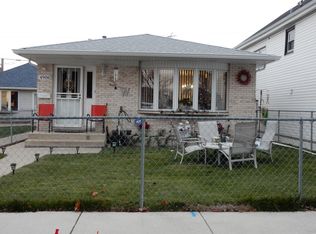 4906 S Latrobe Ave, Chicago, IL 60638