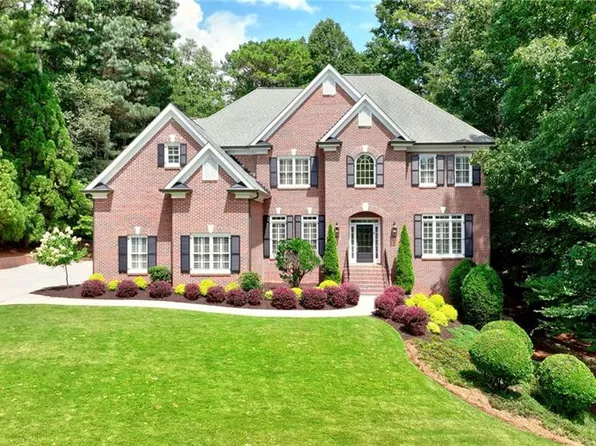 720 Lake Mist Cv, Milton, GA 30004