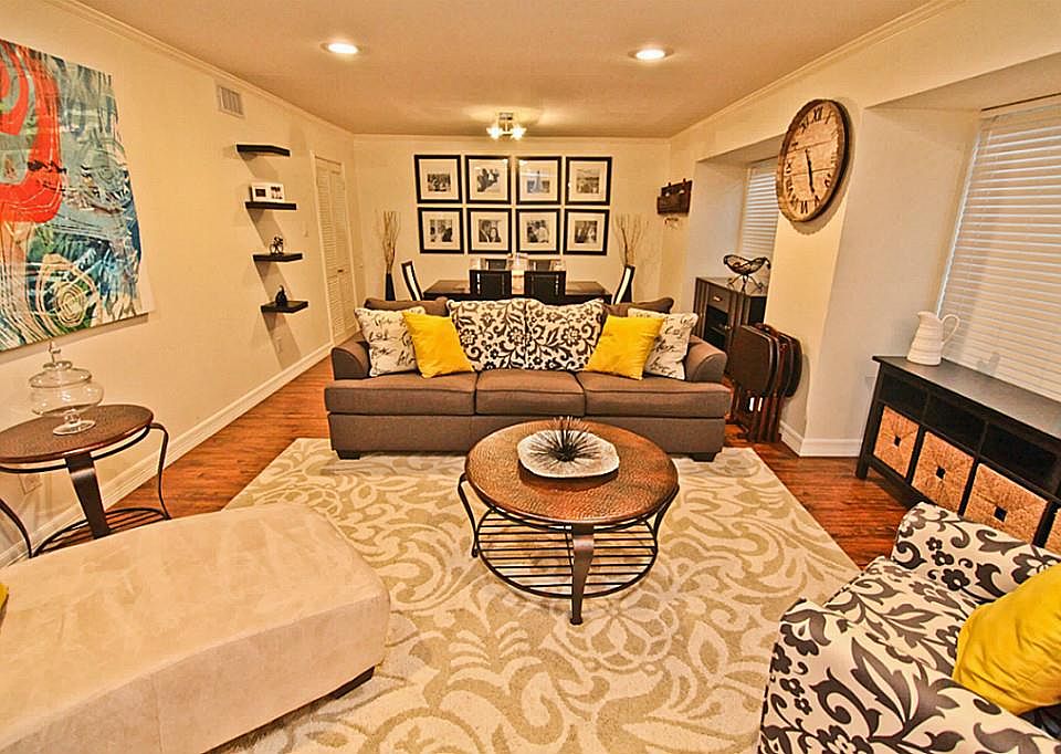 1st image of 10310 Briar Forest Dr #27