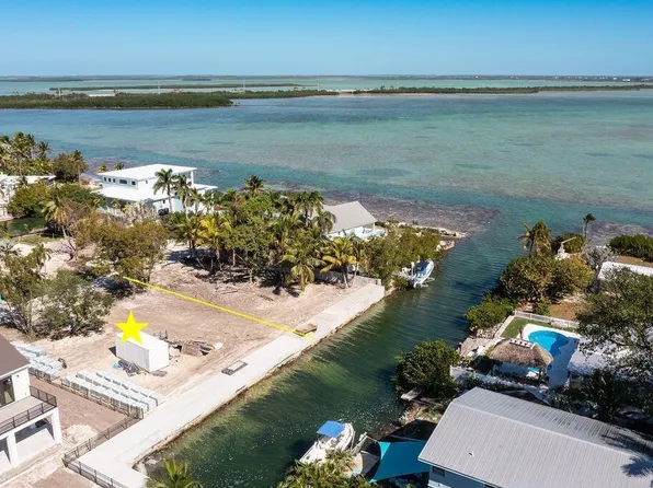 17220 Angelfish Ln, Sugarloaf Key, FL 33042