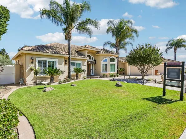 1515 S Ridgemark Dr, Hollister, CA 95023