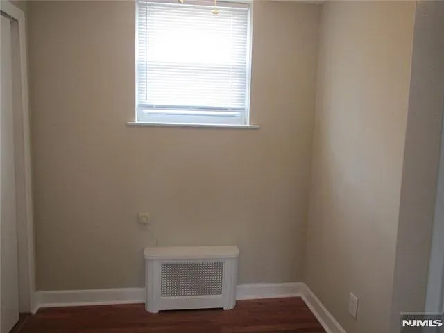 126 Hastings Ave #A — Photo 7