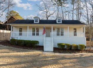 3205 Cahaba Brook Cir, Birmingham, AL 35243