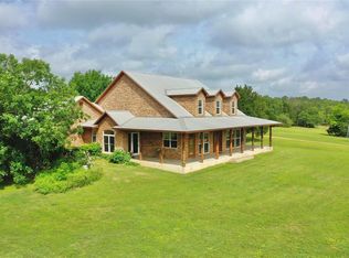 1387 Gotier Trace Rd, Paige, TX 78659