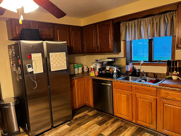 712 N Rueth Dr — Photo 11