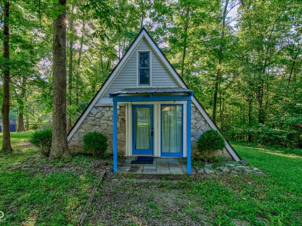 147 Lincoln Hls, Coatesville, IN 46121