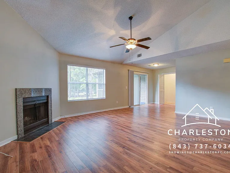 7945 Timbercreek Ln #G — Photo 2