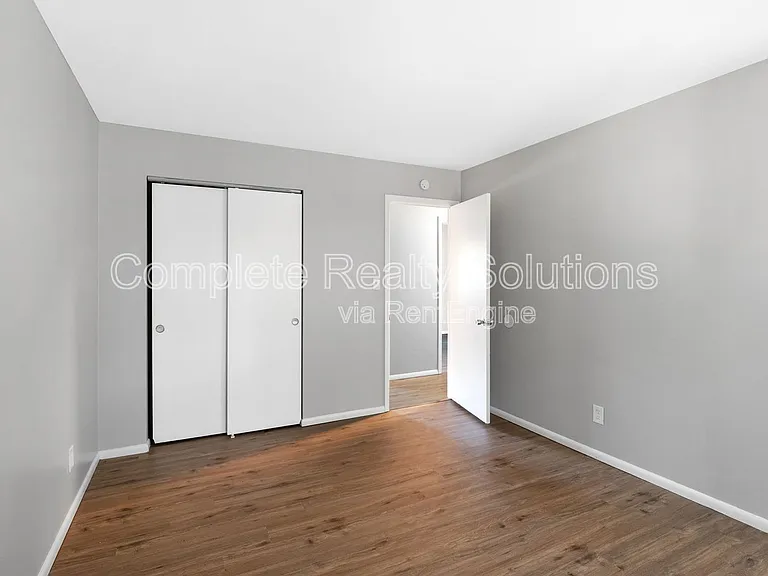 221 Barto Dr — Photo 22