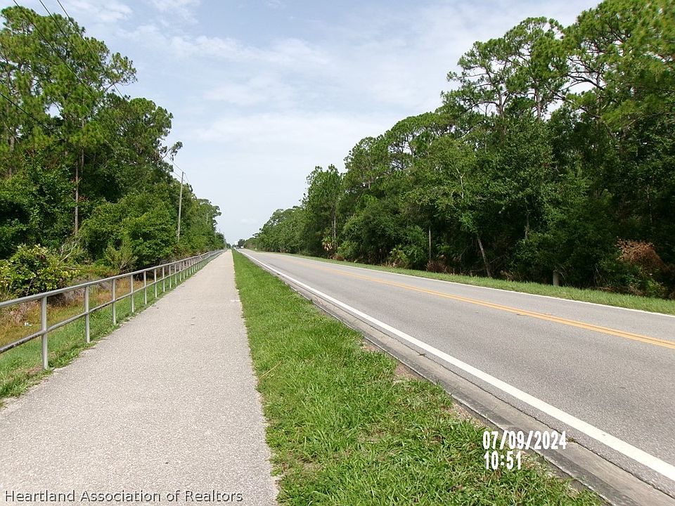 2nd image of 2500 Hammock Rd