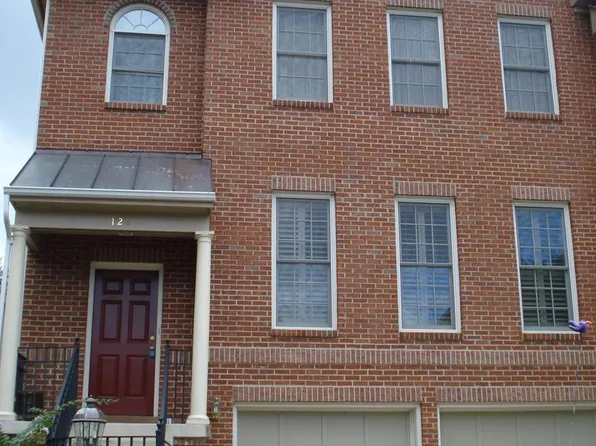 126 Mosby Cir, Warrenton, VA 20186