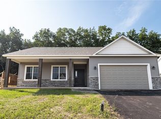 3426 Tall Tree Ln, Lysander, NY 13027