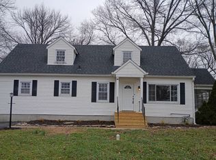 4074 McLean Dr, Cincinnati, OH 45255