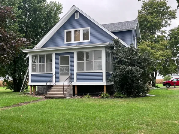573 County Road 2050 E #E, Varna, IL 61375
