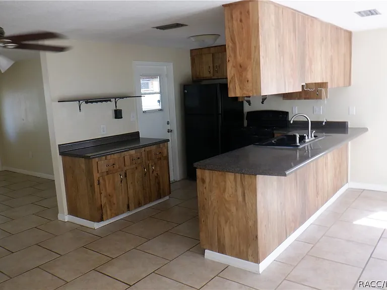 7234 Cherry Laurel Dr — Photo 2