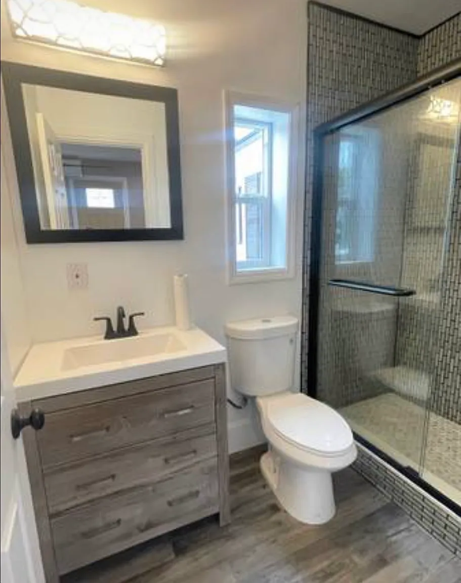 Studio, 550 sqft, $1,800 — Photo 4