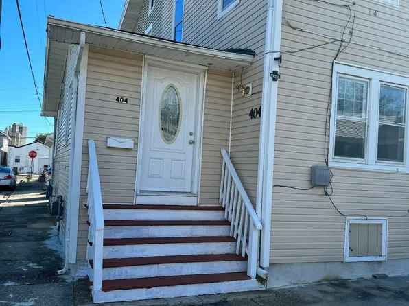 404 Warrena Rd, Atlantic City, NJ 08401