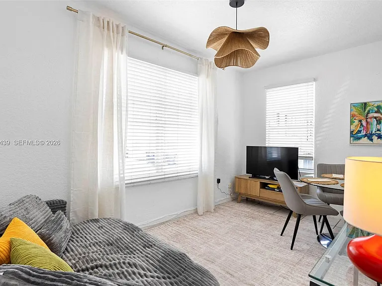 7326 Collins Ave #108 — Photo 3