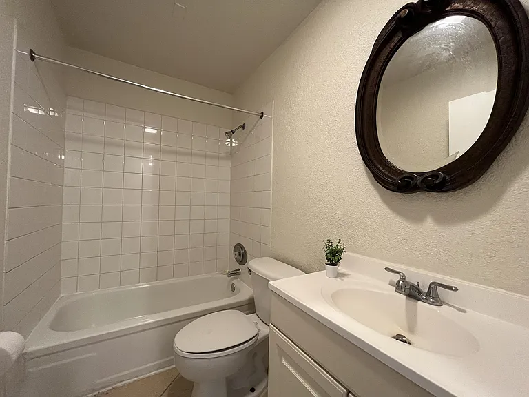 4815 NW 9th Dr #4815-1-580 — Photo 11