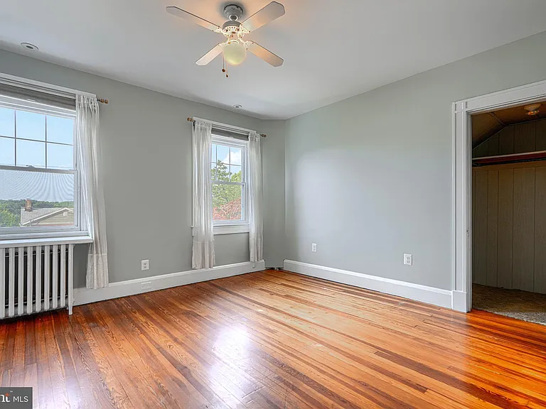 2210 Lake Ave — Photo 14
