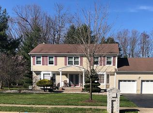 12 Terence Dr, Manalapan, NJ