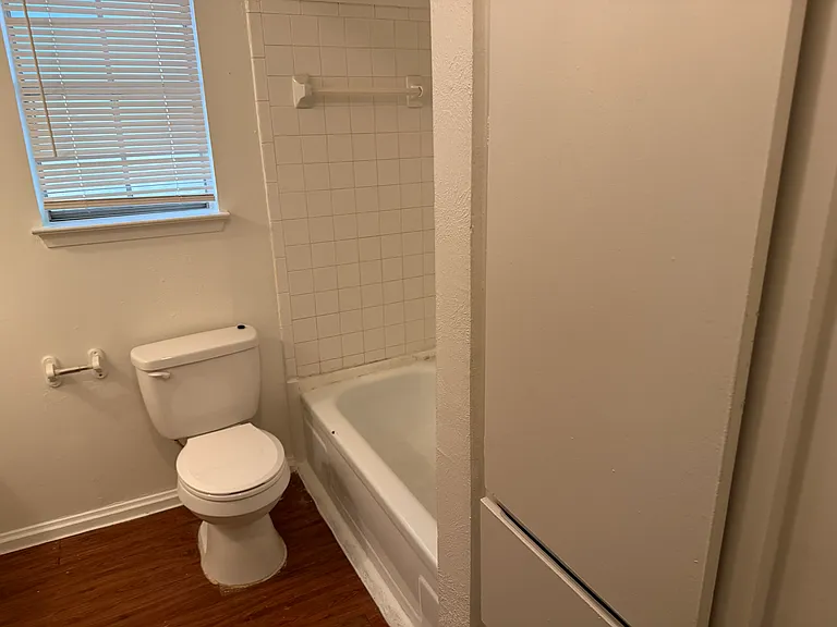 305 Lampe St #A-1 — Photo 8