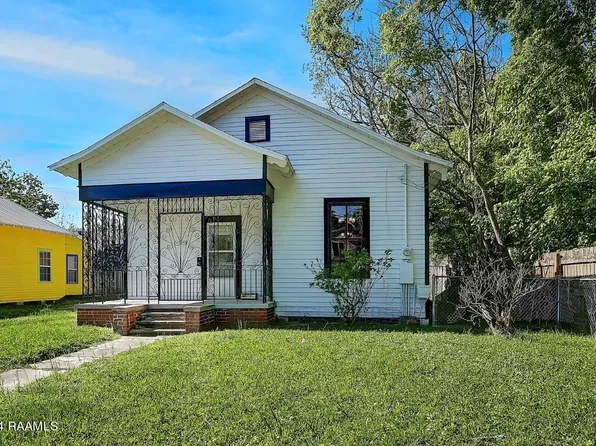 114 E Jefferson St, Opelousas, LA 70570