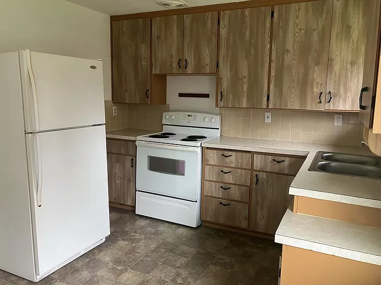 4305 Dillard Rd — Photo 8