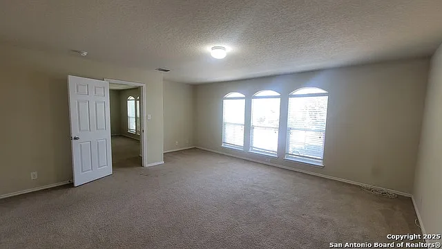 5411 Duke Fld — Photo 3