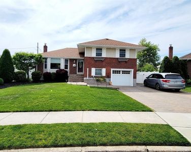 3912 Berger Avenue, Bethpage, NY, 11714