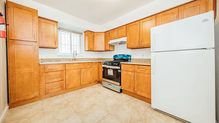 Rented by Nooklyn NYC LLC | media 8