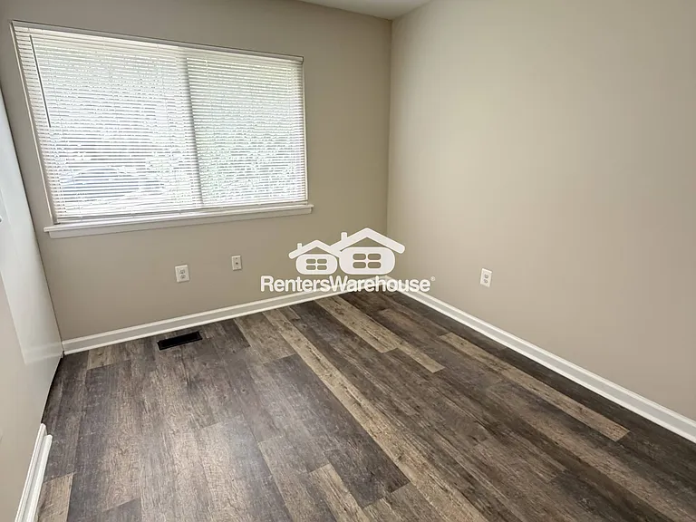 7538 Woodbine Dr — Photo 17