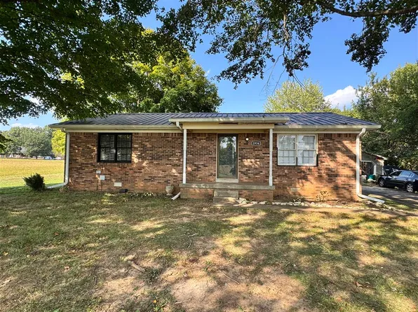 1934 Mount Olivet Rd, Bowling Green, KY 42101