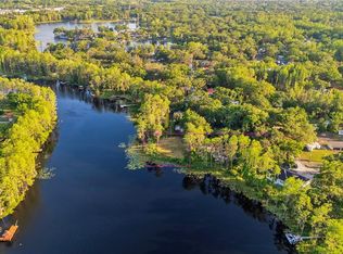 16213 Dew Drop Ln, Tampa, FL 33625