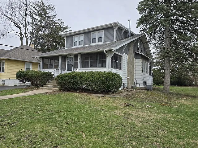 1 bed, 1015 sqft, $1,800 — Photo 3