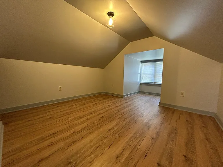 2023 Broadway St. — Photo 9
