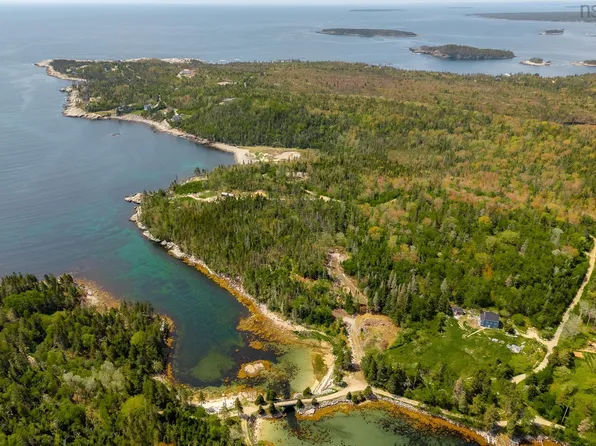 Seafarers Way, Chester, NS B0J 1T0