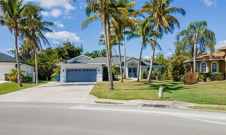 8898 Bracken Way — Photo 1