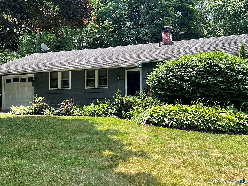 1st image of 213 Sherwood Drive