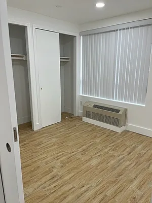 Rented by ALG NY Management, LLC. | media 11