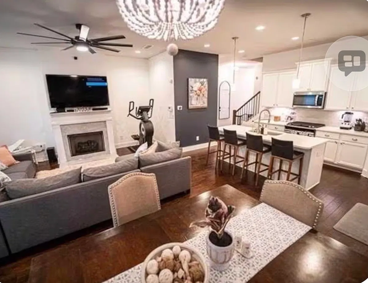 3 bed, 2.5 bath, 2000 sqft, $5,500 — Photo 4