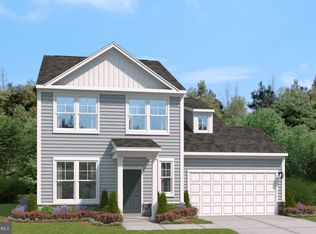 54 Eisenhower Ave, Ranson, WV 25438