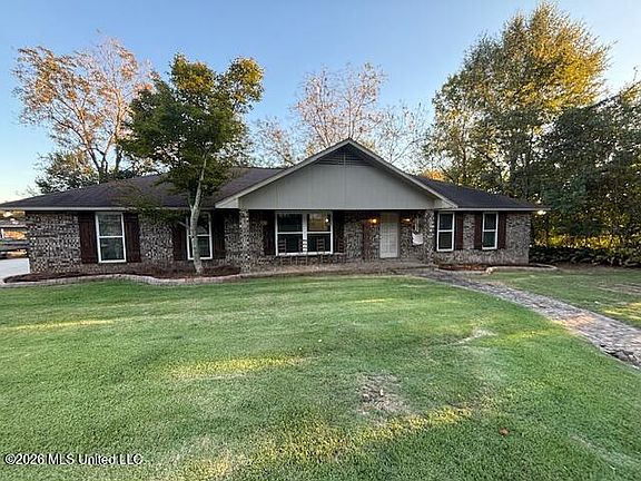 2nd image of 104 Ratliff Dr