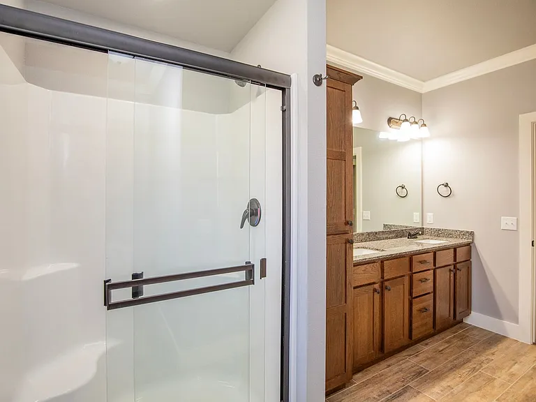 214 Alder St — Photo 15