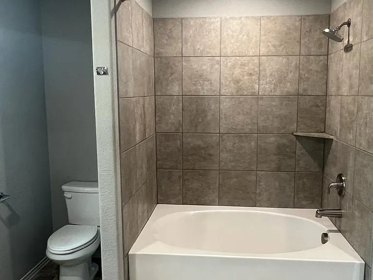 2705 Turning Creek St — Photo 11