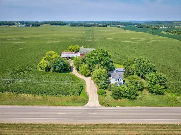 N2547 State Highway 22, Poynette, WI 53955
