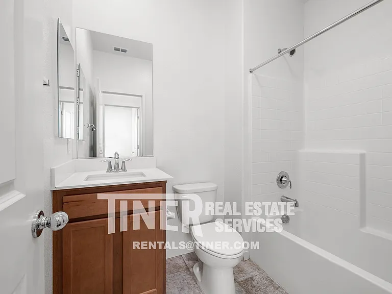 4152 Rotor Ln — Photo 18